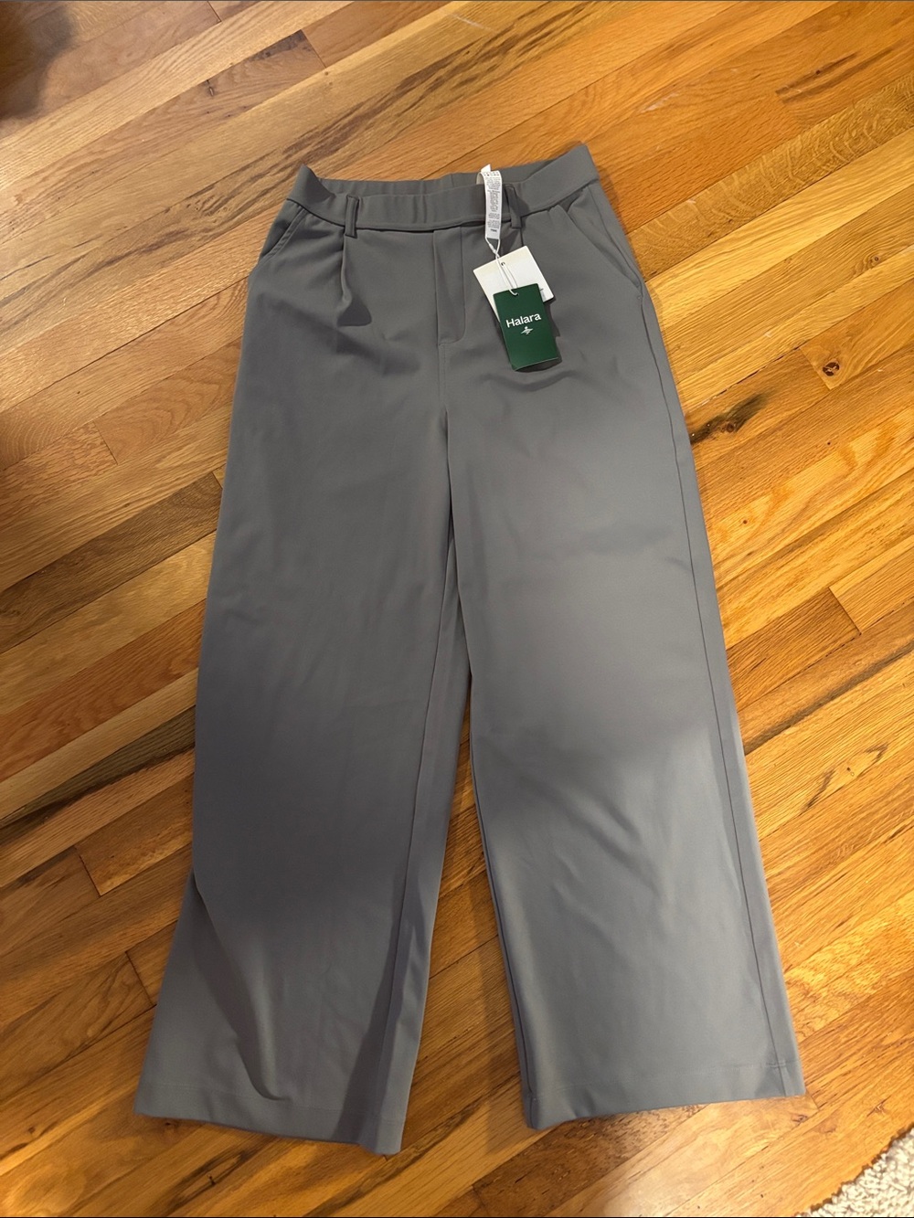 HALARA Wide-Leg High-Rise Pants in Gray